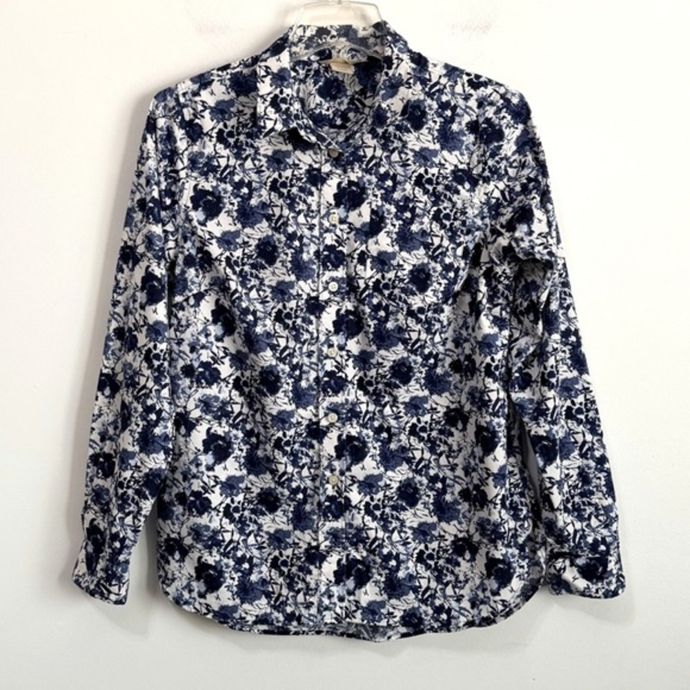 Duluth Trading Co Wrinklefighter Blouse S Blue Floral Button Front Pocket Top